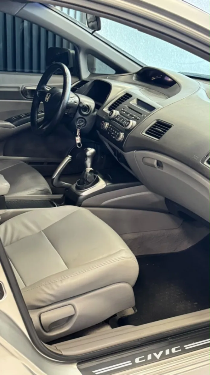 HONDA CIVIC SEDAN LXS 1.8/1.8 FLEX 16V MEC. 4P 2008 - foto 17