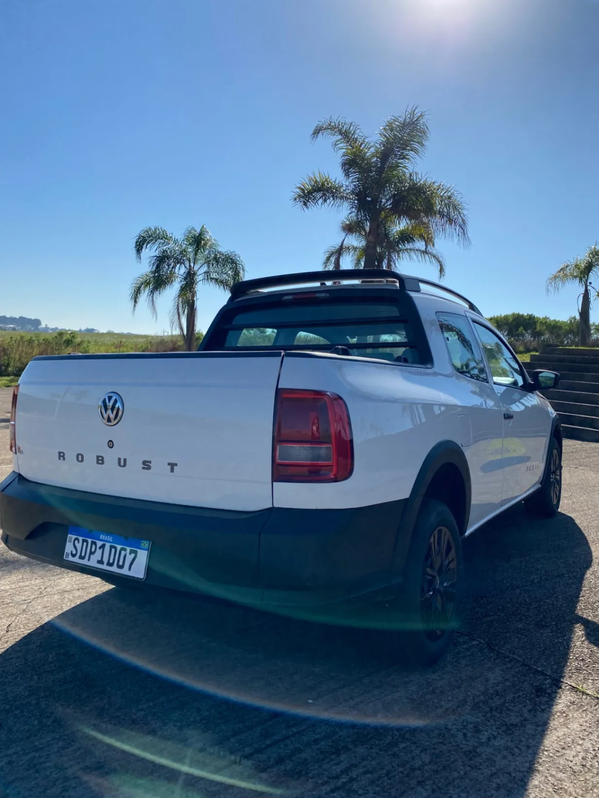 VOLKSWAGEN SAVEIRO ROBUST 1.6 TOTAL FLEX 16V CD 2023 - foto 8