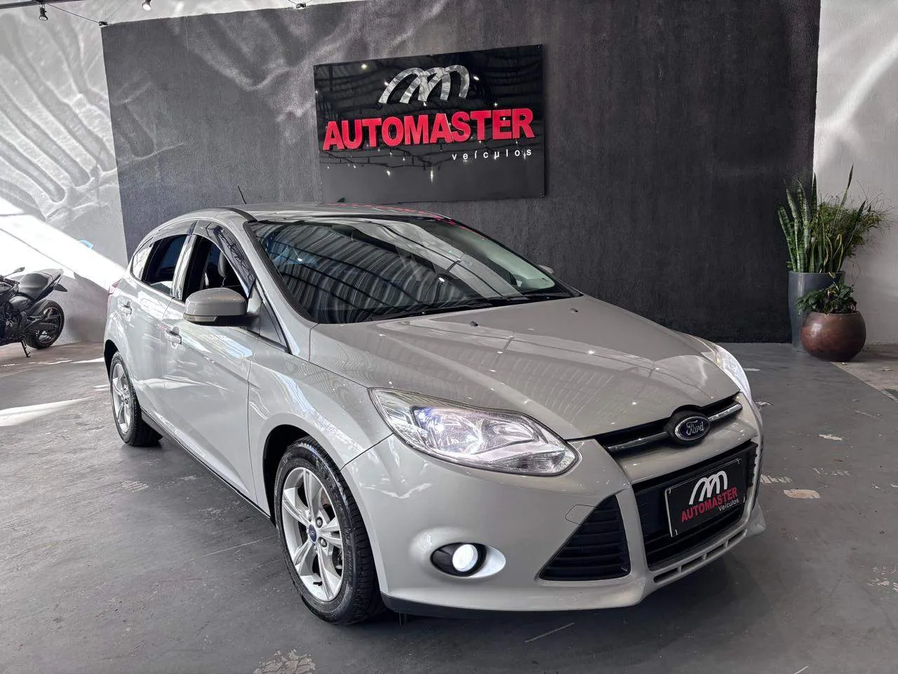FORD FOCUS 1.6 S/SE/SE PLUS FLEX 8V/16V 5P 2013 - foto 2