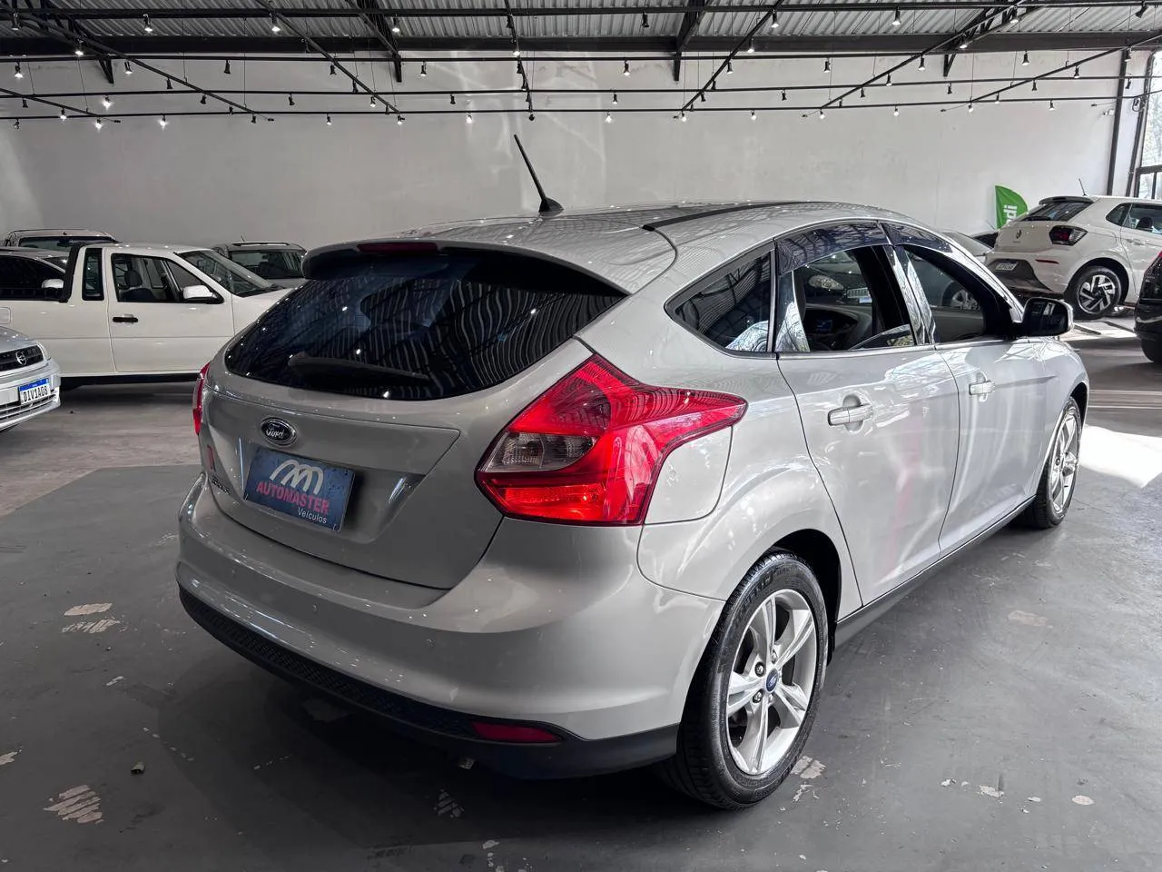 FORD FOCUS 1.6 S/SE/SE PLUS FLEX 8V/16V 5P 2013 - foto 9
