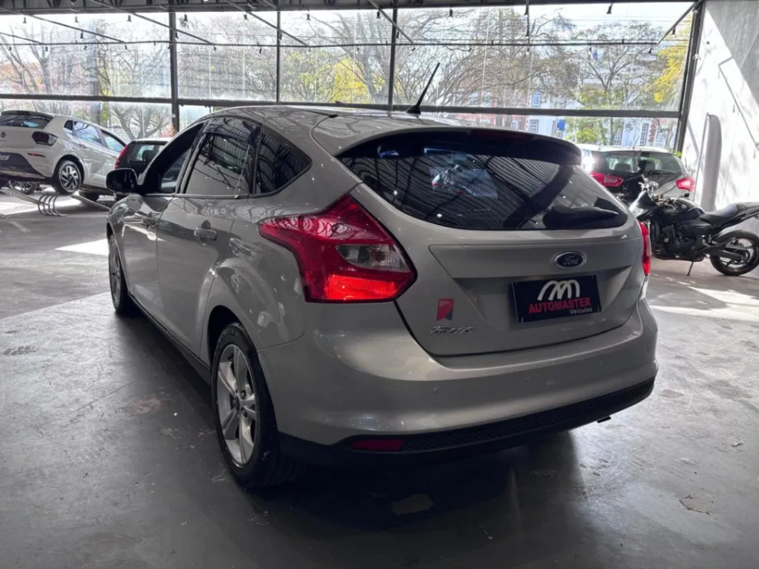 FORD FOCUS 1.6 S/SE/SE PLUS FLEX 8V/16V 5P 2013 - foto 10
