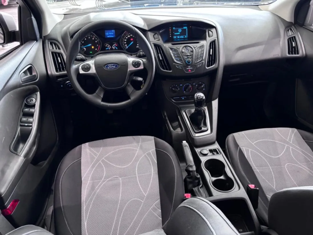 FORD FOCUS 1.6 S/SE/SE PLUS FLEX 8V/16V 5P 2013 - foto 3