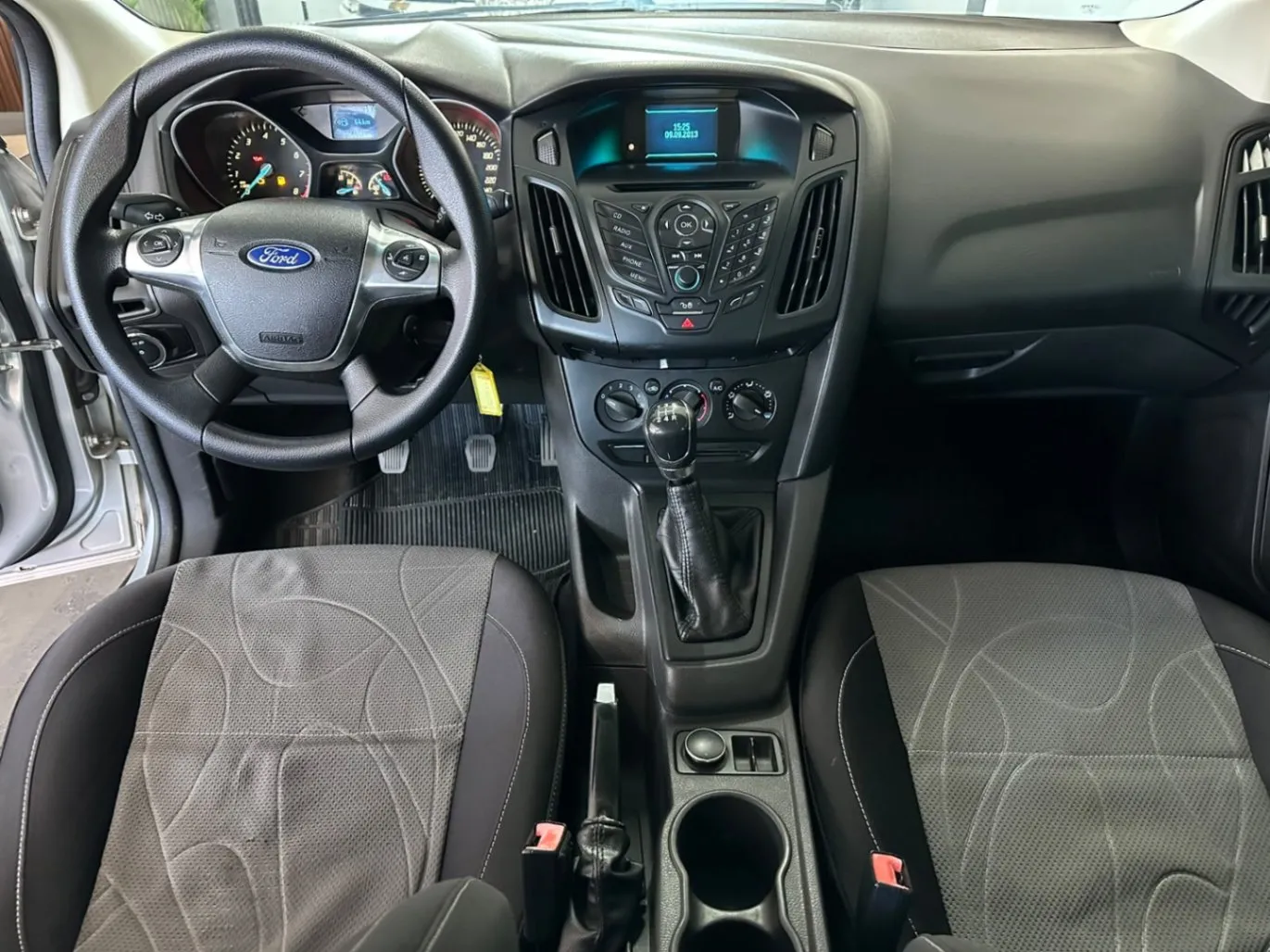 FORD FOCUS 1.6 S/SE/SE PLUS FLEX 8V/16V 5P 2013 - foto 5