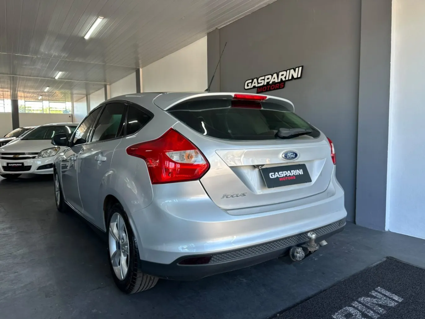 FORD FOCUS 1.6 S/SE/SE PLUS FLEX 8V/16V 5P 2013 - foto 2