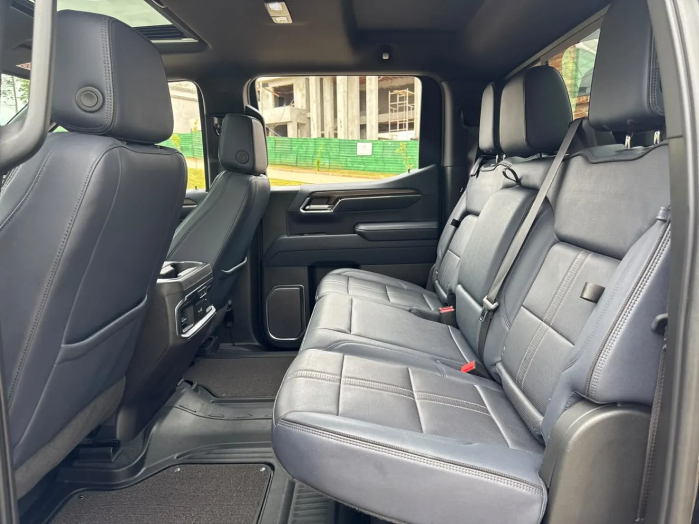 CHEVROLET SILVERADO HIGH COUNTRY 5.3 V8 AWD AUT. 2023 - foto 8