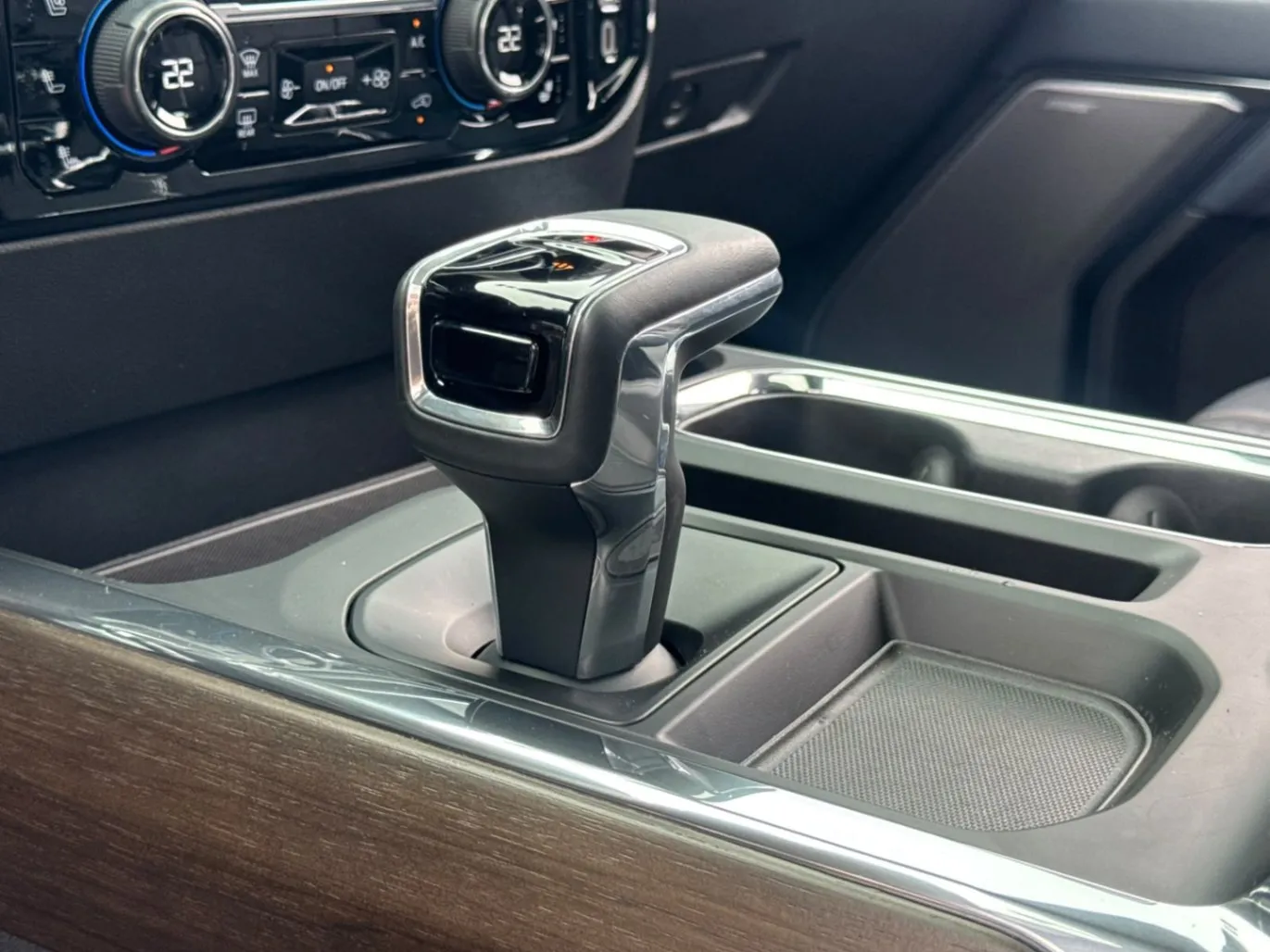 CHEVROLET SILVERADO HIGH COUNTRY 5.3 V8 AWD AUT. 2023 - foto 12