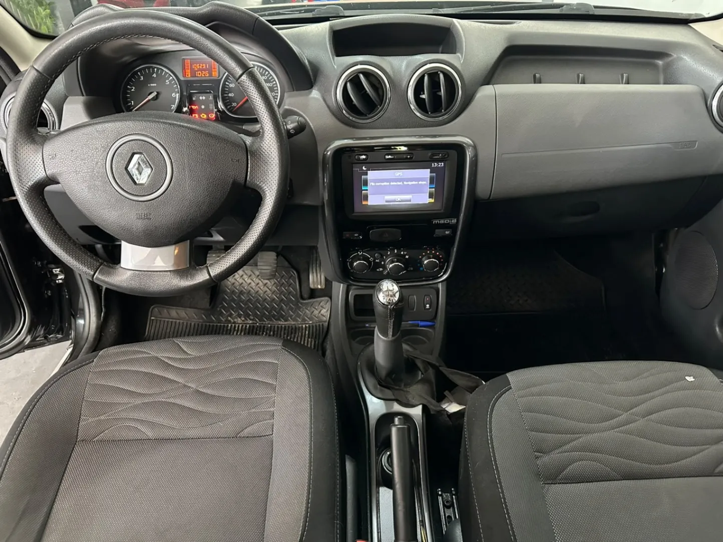 RENAULT DUSTER DYNAMIQUE 1.6 FLEX 16V MEC. 2014 - foto 5