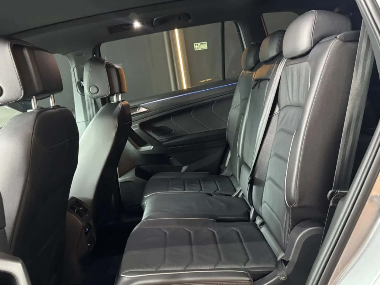 VOLKSWAGEN TIGUAN ALLSPAC R-LINE 300 TSI 2.0 2024 - foto 6