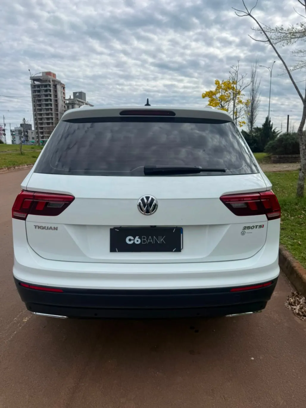 VOLKSWAGEN TIGUAN ALLSPAC COMF 250 TSI 1.4 FLEX 2019 - foto 4