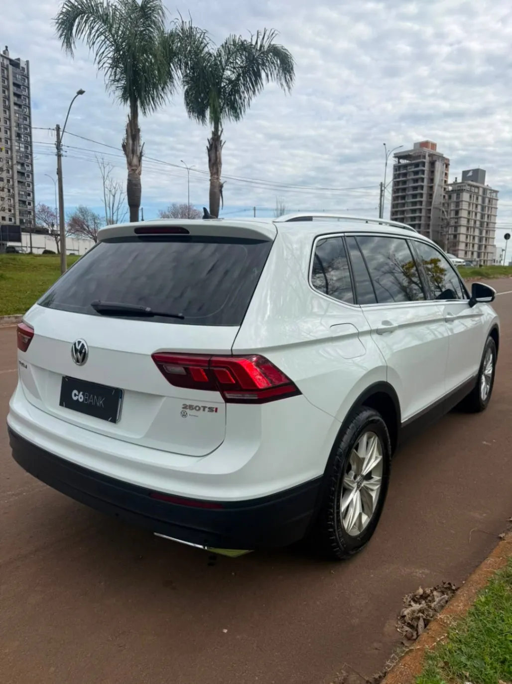 VOLKSWAGEN TIGUAN ALLSPAC COMF 250 TSI 1.4 FLEX 2019 - foto 3