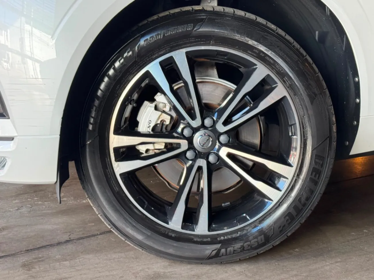 VOLVO XC 60 T-5 INSCRIPTION 2.0 AWD 5P 2018 - foto 3