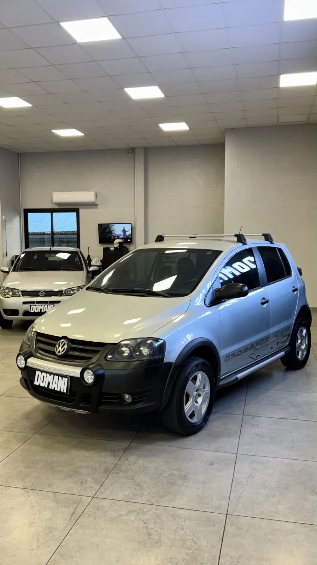 VOLKSWAGEN CROSSFOX 1.6 MI TOTAL FLEX 8V 5P 2009 - foto 4