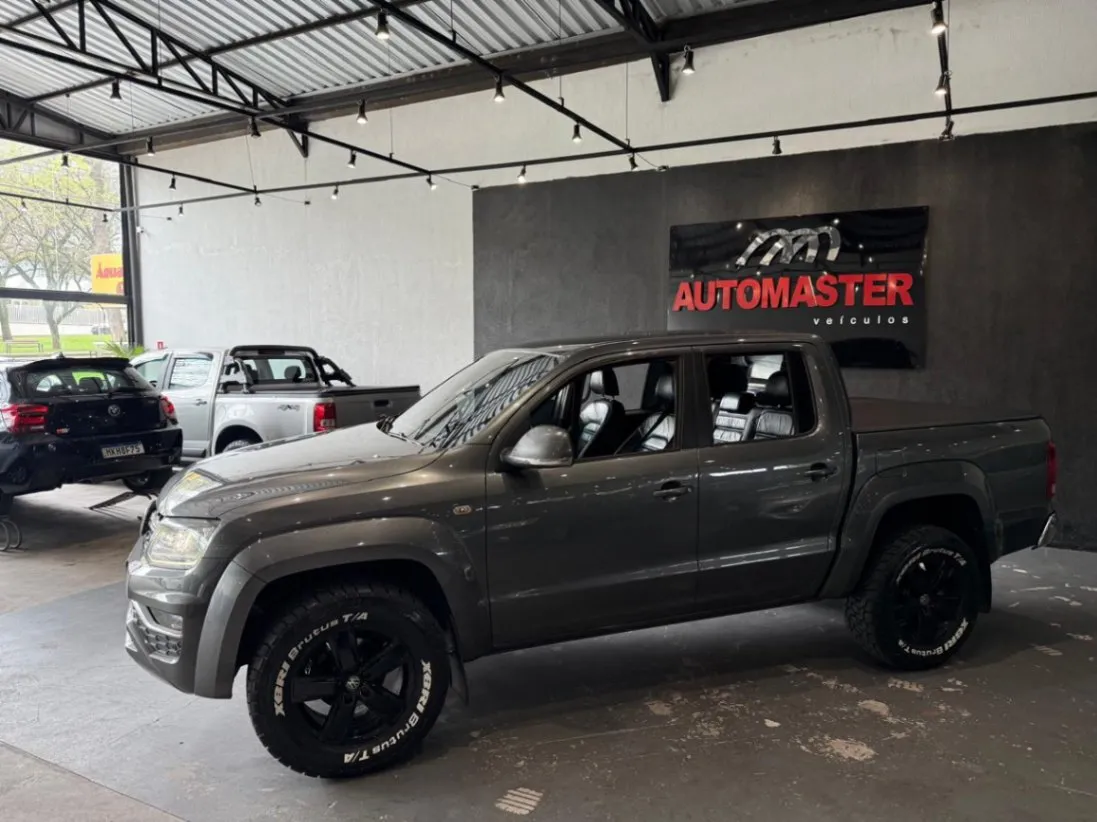 VOLKSWAGEN AMAROK HIG. EXTREME CD 2.0 4X4 DIES. AUT 2017 - foto 9