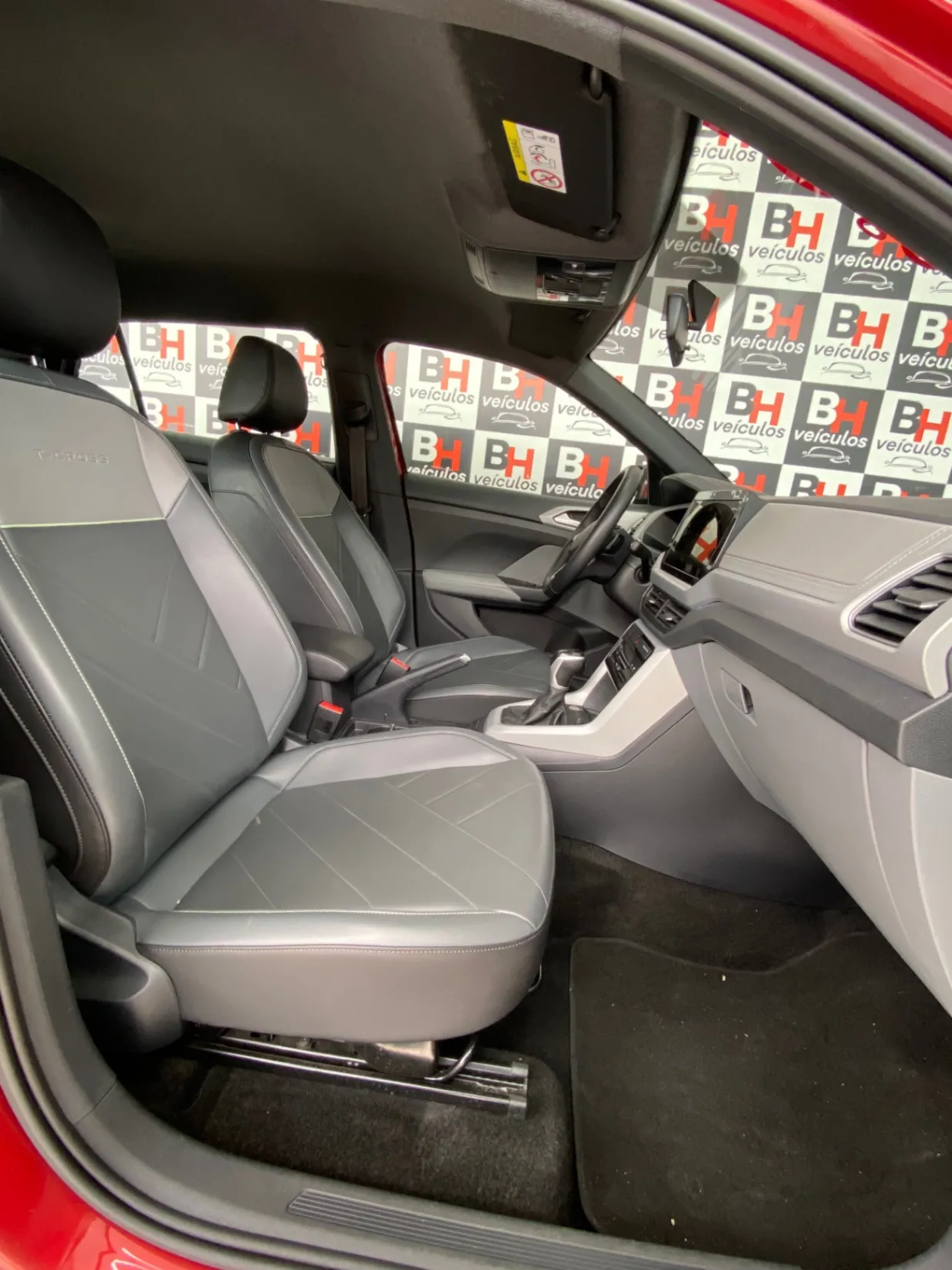VOLKSWAGEN T-CROSS COMFOR. 200 TSI 1.0 FLEX 5P AUT. 2024 - foto 5