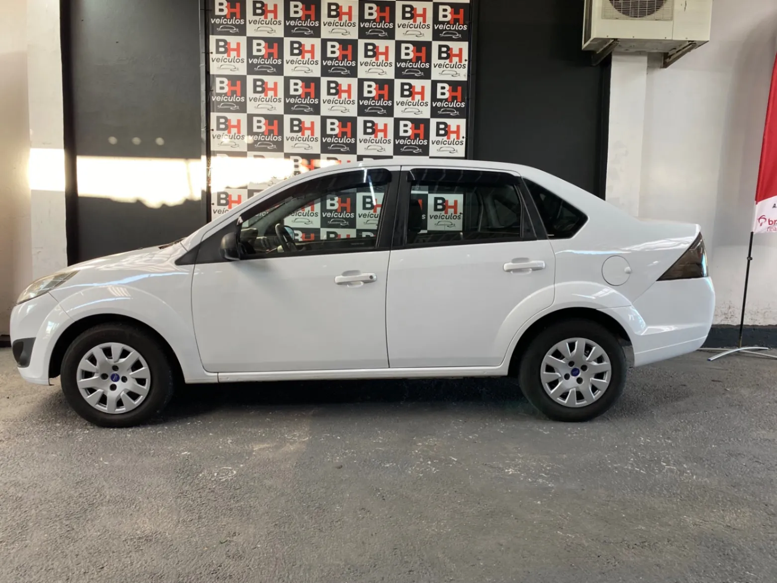 FORD FIESTA SED. 1.6 8V FLEX 4P 2012 - foto 4