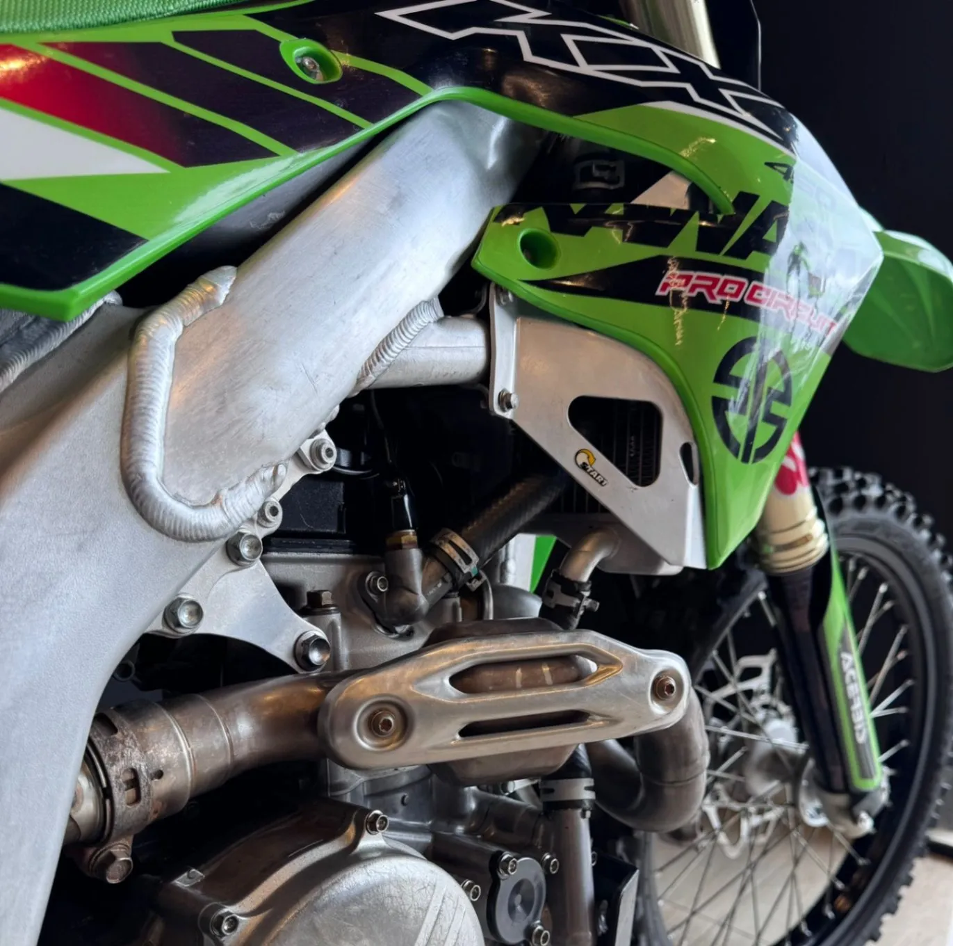 KAWASAKI KX 450 F 2023 - foto 4