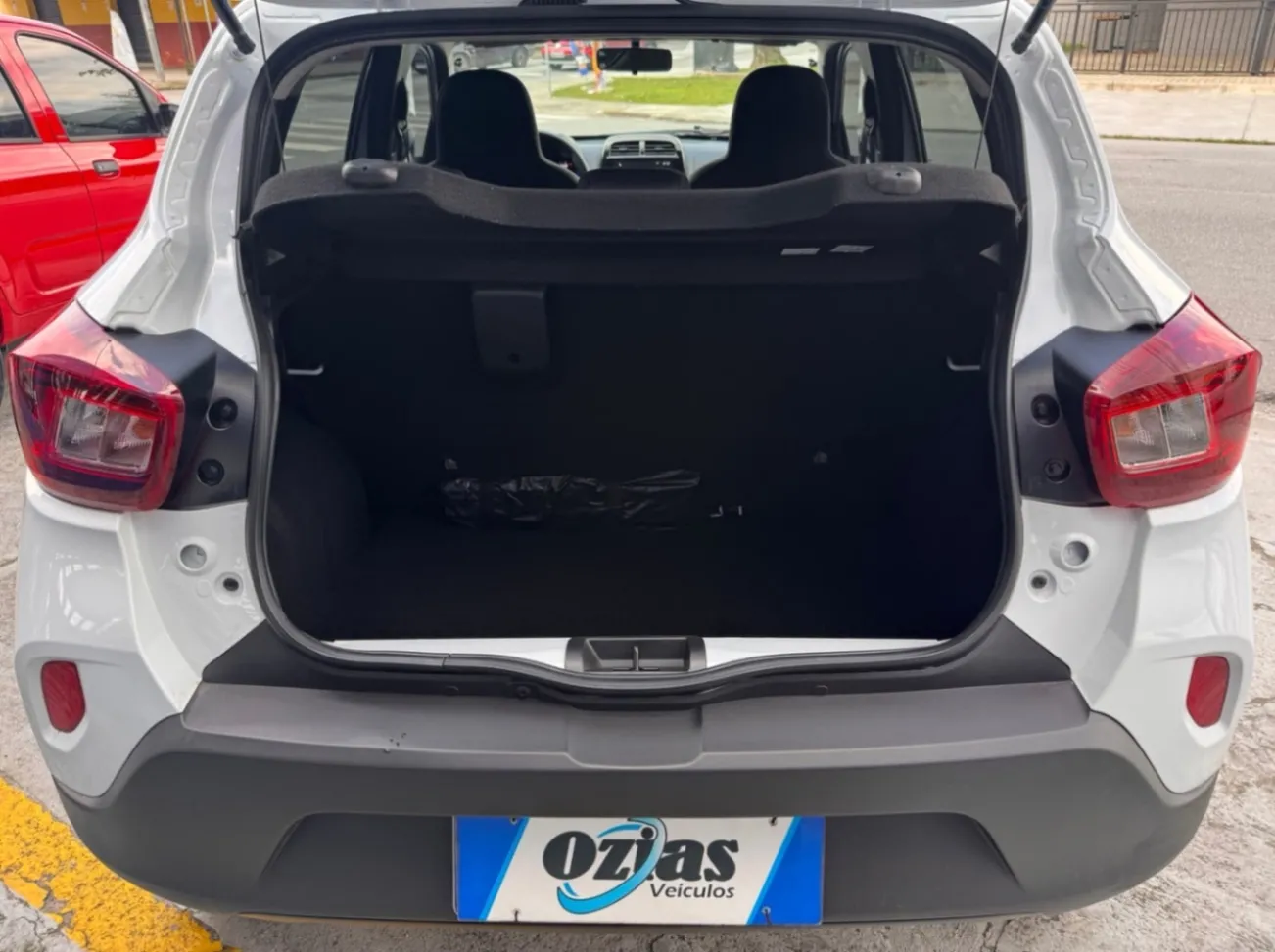 RENAULT KWID INTENSE 1.0 FLEX 12V 5P MEC. 2023 - foto 9