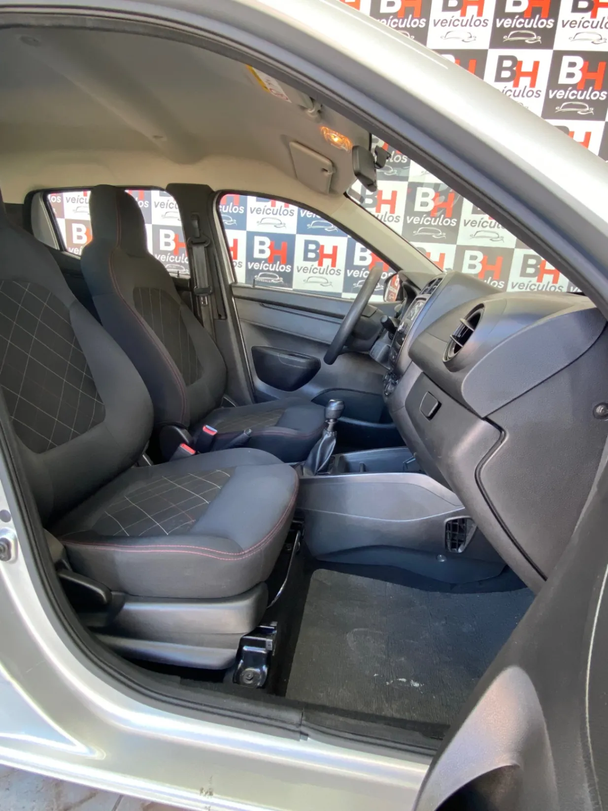 RENAULT KWID ZEN 1.0 FLEX 12V 5P MEC. 2023 - foto 7