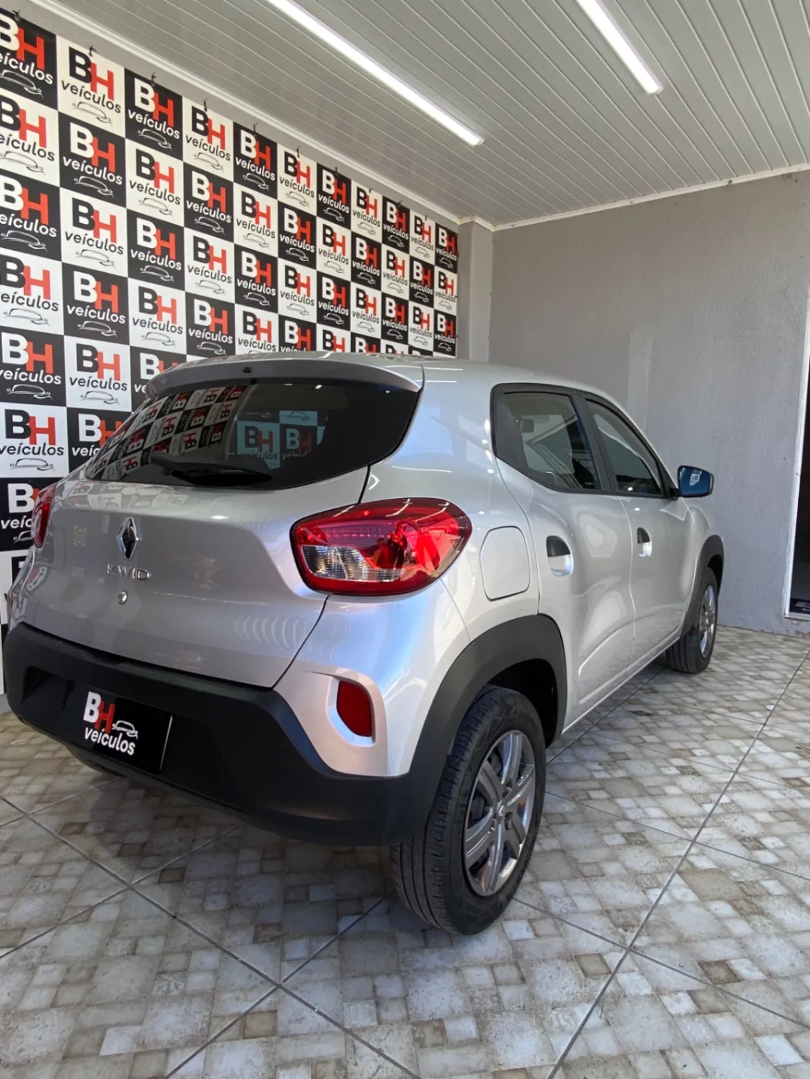 RENAULT KWID ZEN 1.0 FLEX 12V 5P MEC. 2023 - foto 12