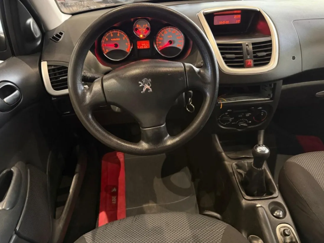PEUGEOT 207 XR SPORT 1.4 FLEX 8V 5P 2011 - foto 4