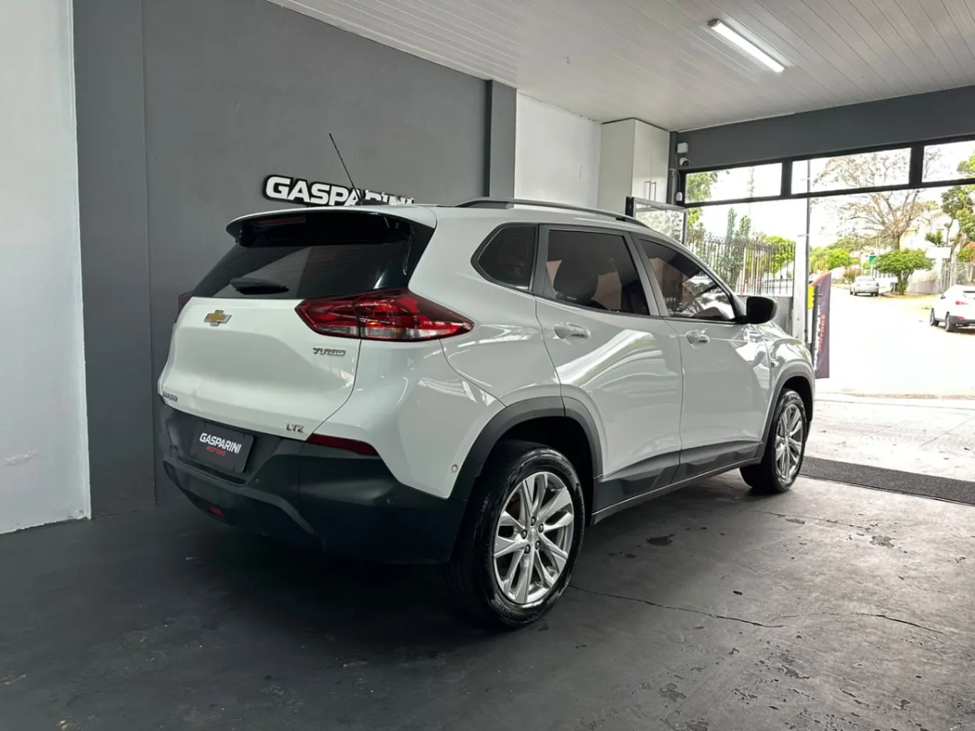 CHEVROLET TRACKER LTZ 1.2 TURBO 12V FLEX AUT. 2020 - foto 4