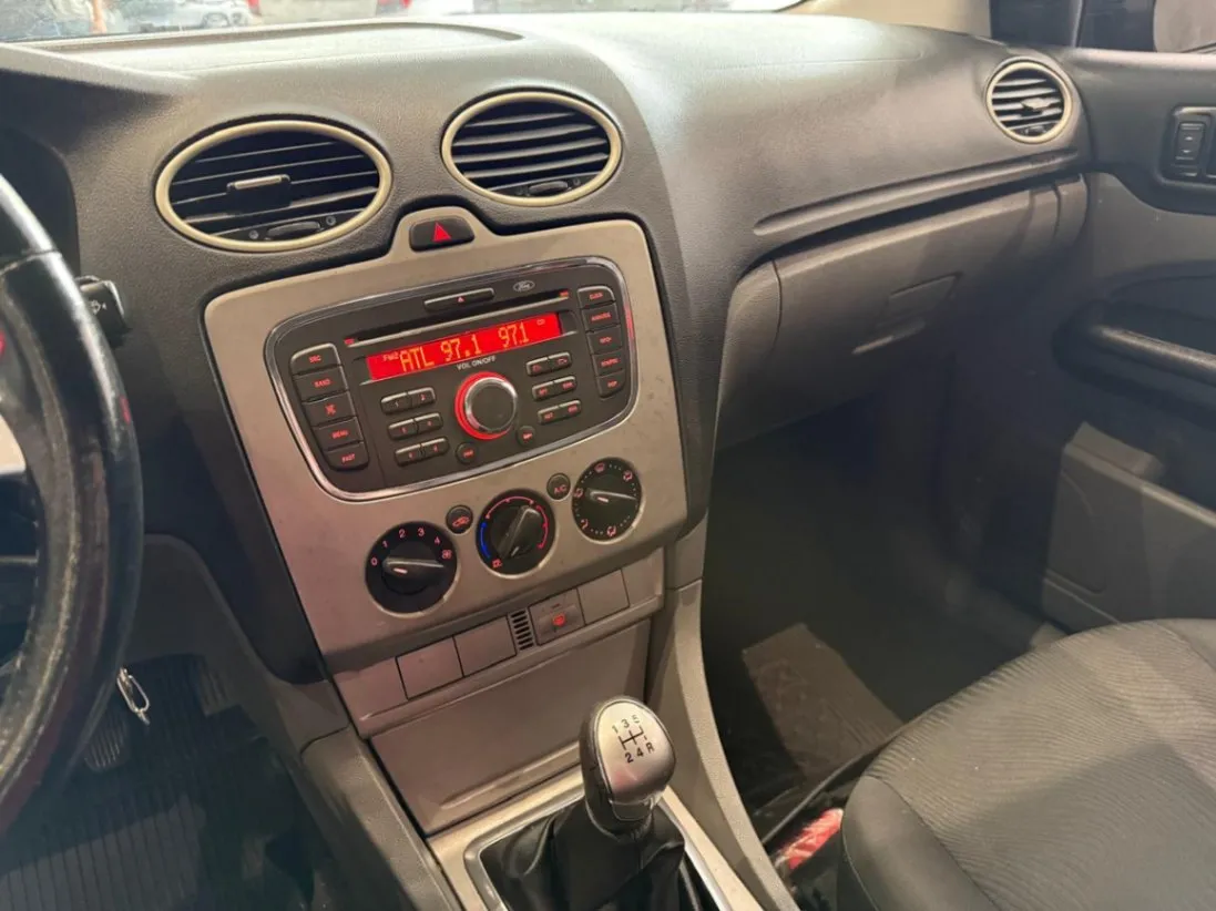 FORD FOCUS 1.6 S/SE/SE PLUS FLEX 8V/16V 5P 2012 - foto 5
