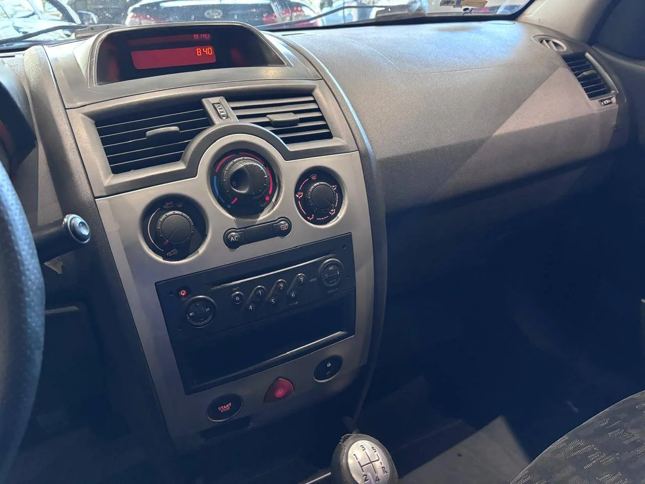 RENAULT MEGANE SEDAN DYNAMIQUE HI-FLEX 1.6 16V 2008 - foto 5