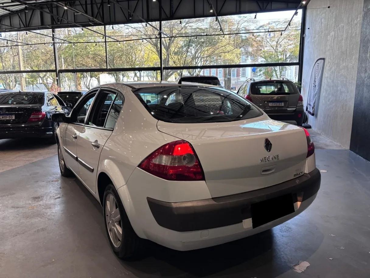 RENAULT MEGANE SEDAN DYNAMIQUE HI-FLEX 1.6 16V 2008 - foto 9