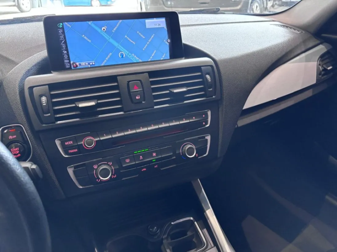 BMW 118IA / URBAN/SPORT 1.6 TB 16V 170CV 5P 2013 - foto 5