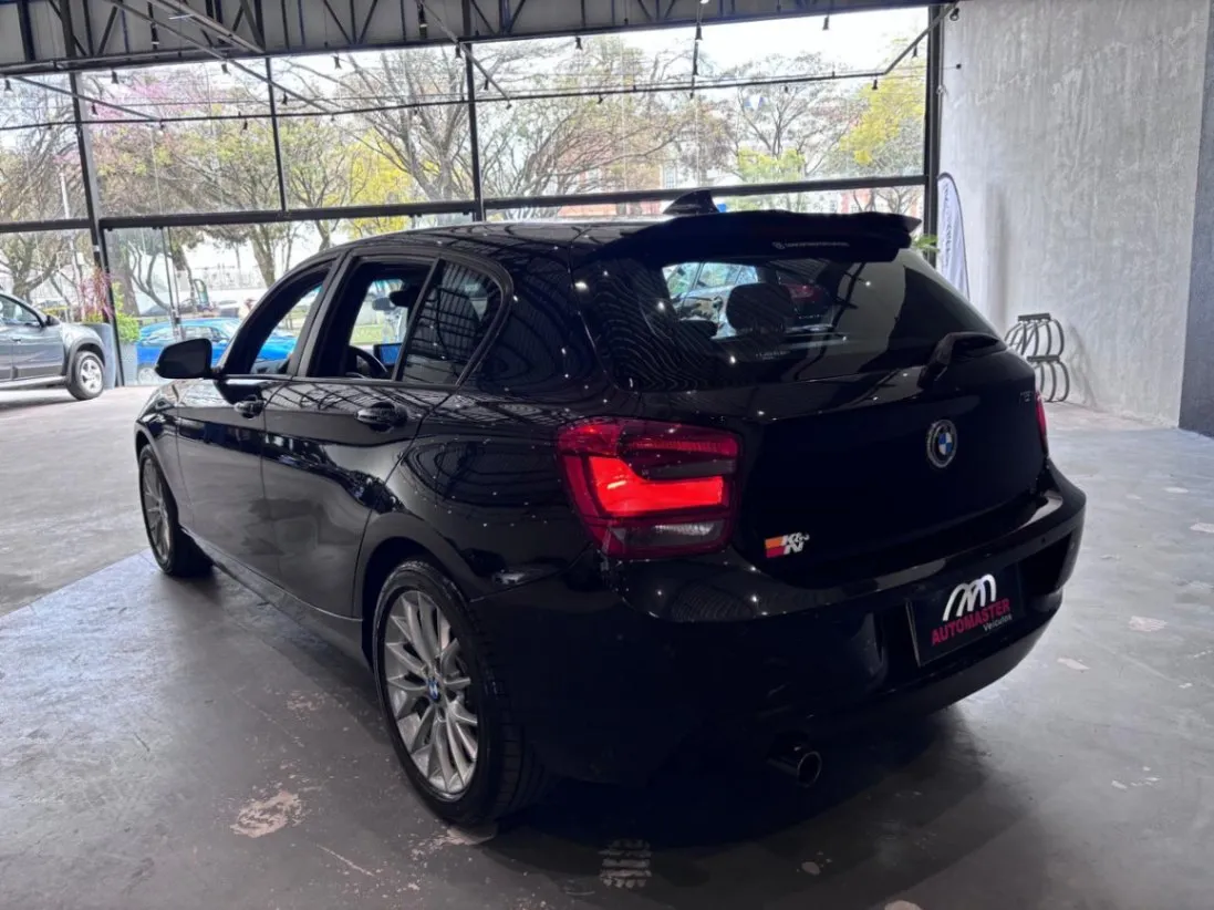 BMW 118IA / URBAN/SPORT 1.6 TB 16V 170CV 5P 2013 - foto 10