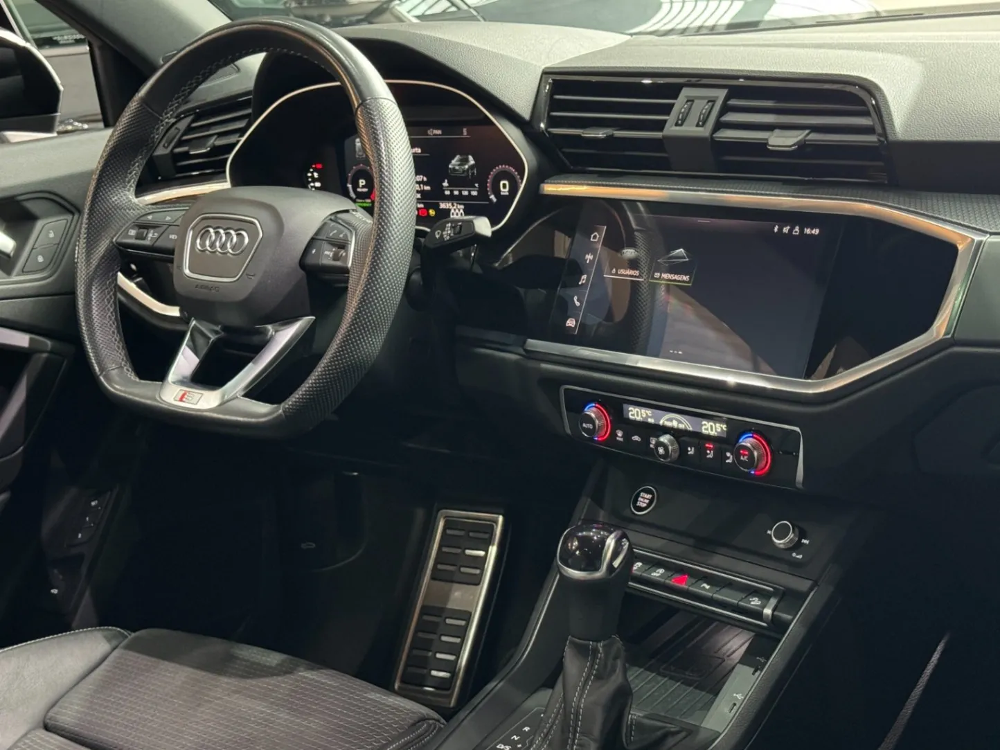 AUDI Q3 PERF. BLACK 2.0 TFSI TIPTR. QUATTRO 2023 - foto 9