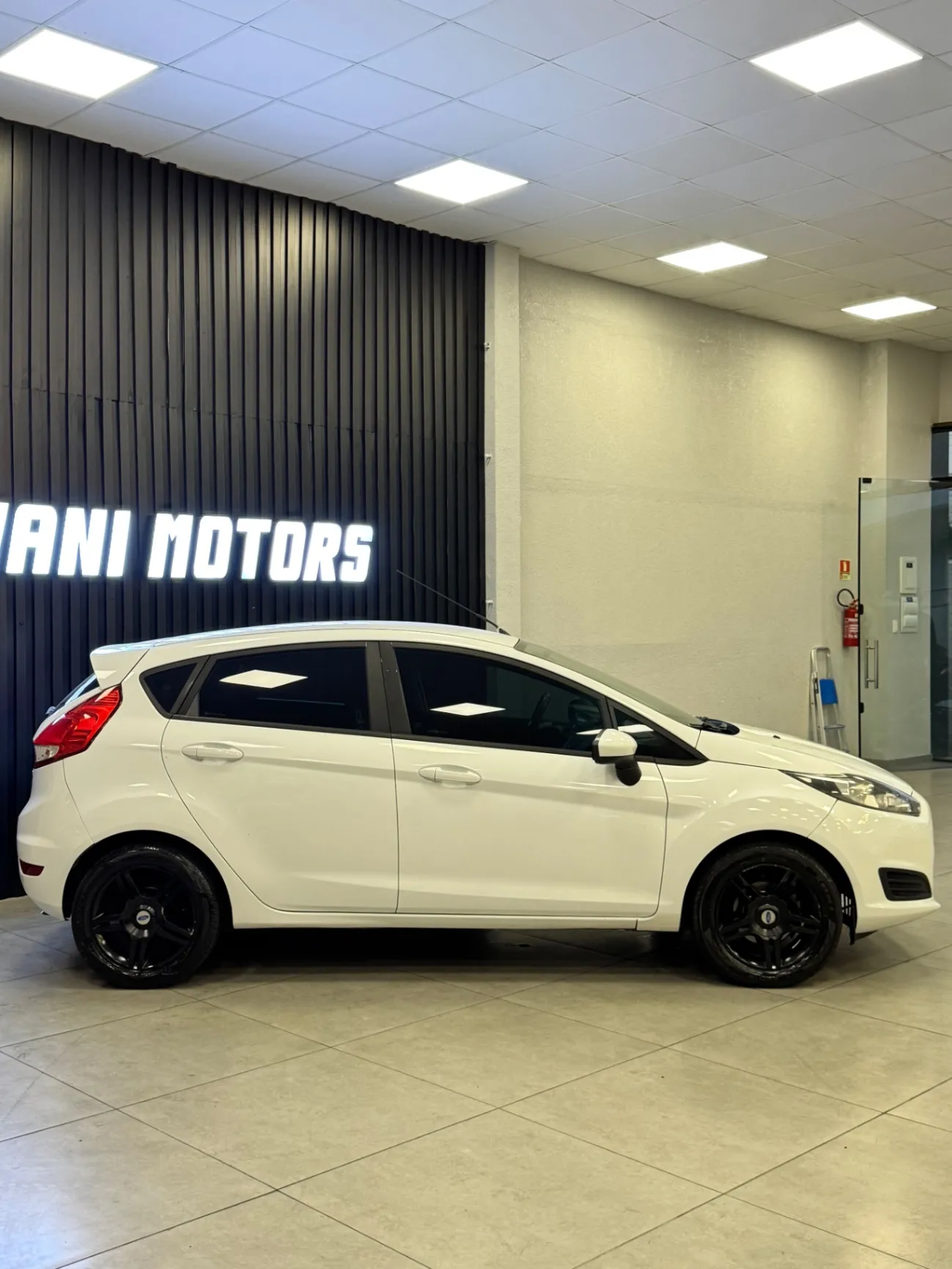 FORD FIESTA 1.6 SE HATCH 16V FLEX 4P MANUAL 2014 - foto 3