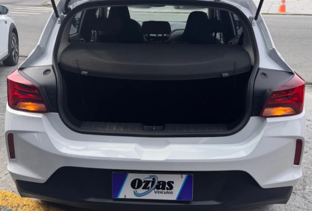 CHEVROLET ONIX HATCH LT 1.0 12V FLEX 5P MEC. 2023 - foto 9