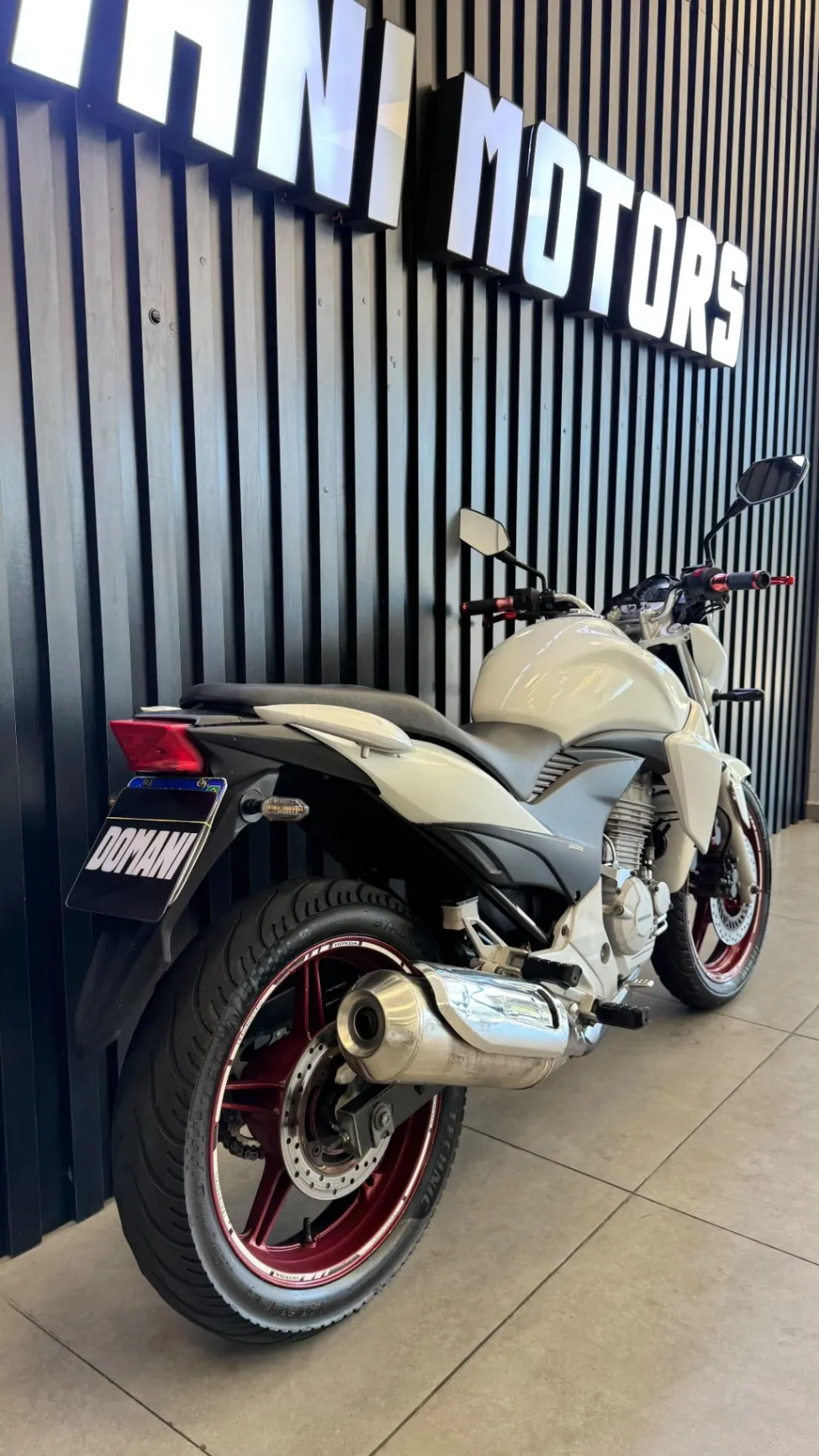 HONDA CB 300R/ 300R FLEX 2012 - foto 7