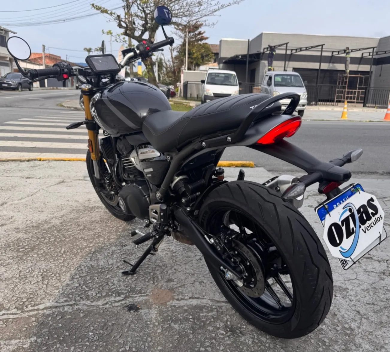 TRIUMPH SPEED 400 2025 - foto 5