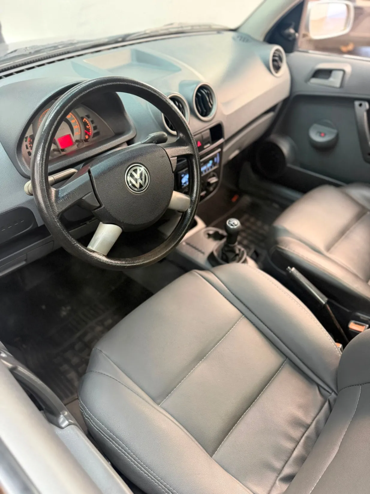 VOLKSWAGEN SAVEIRO SUPER SURF 1.8 MI TOTAL FLEX 8V 2007 - foto 9