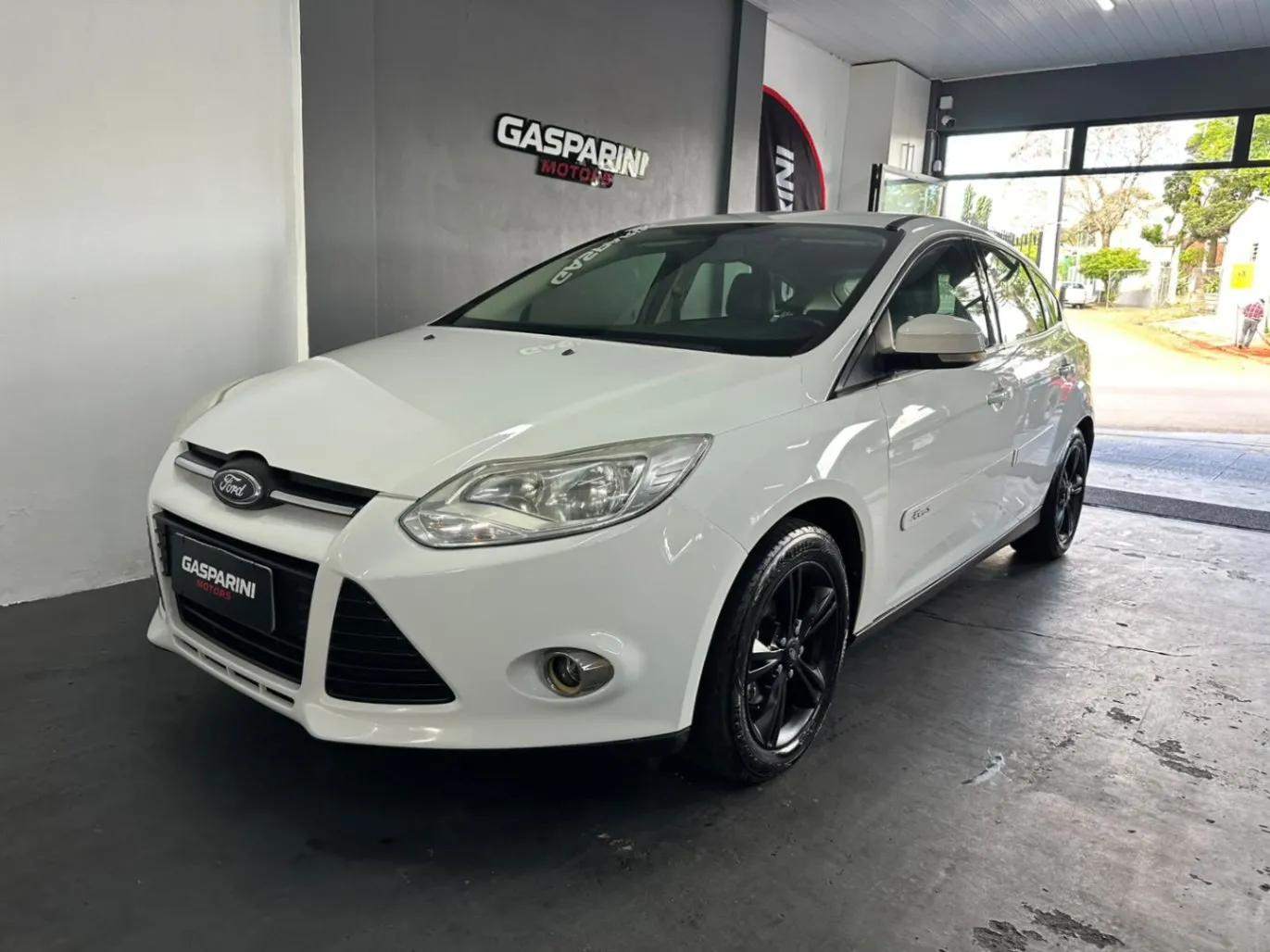 FORD FOCUS 1.6 S/SE/SE PLUS FLEX 8V/16V 5P 2013 - foto 2