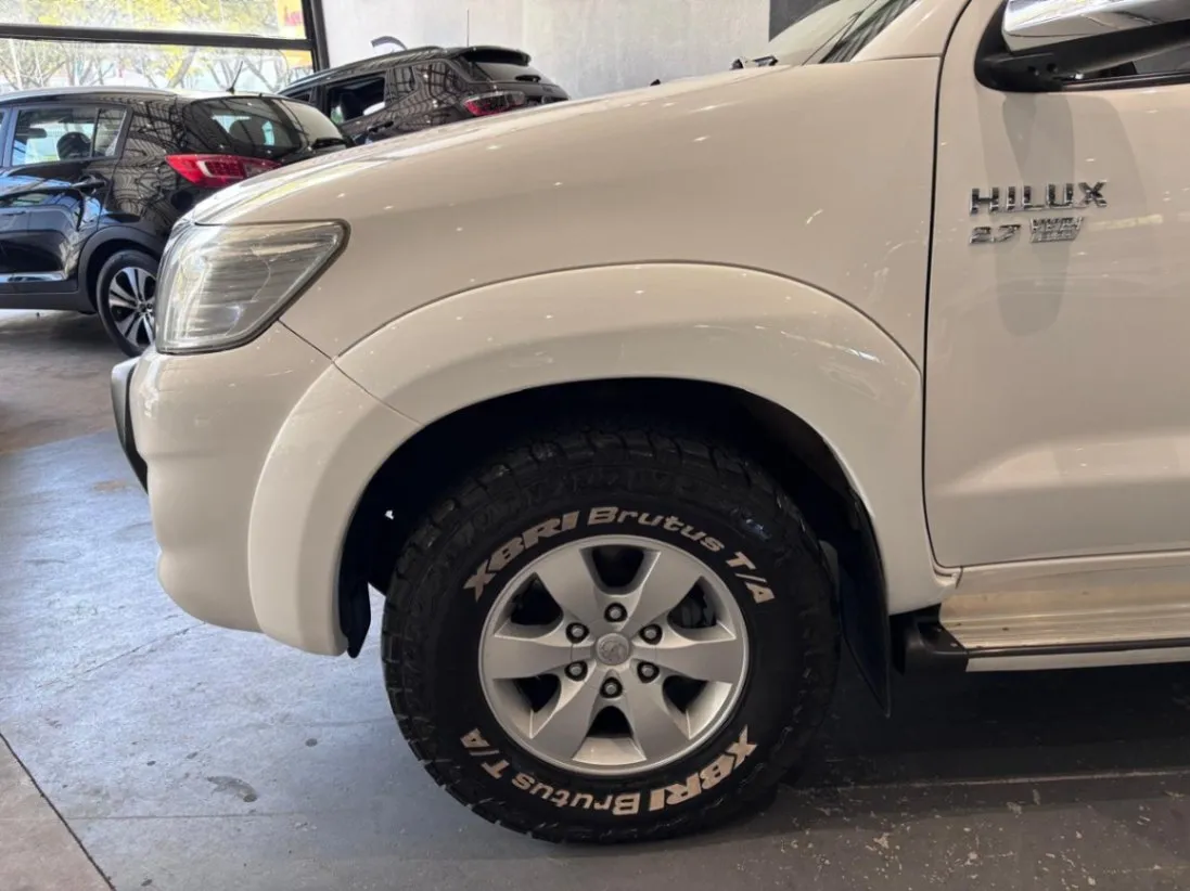 TOYOTA HILUX CD SRV 4X4 2.7 FLEX 16V AUT. 2013 - foto 3