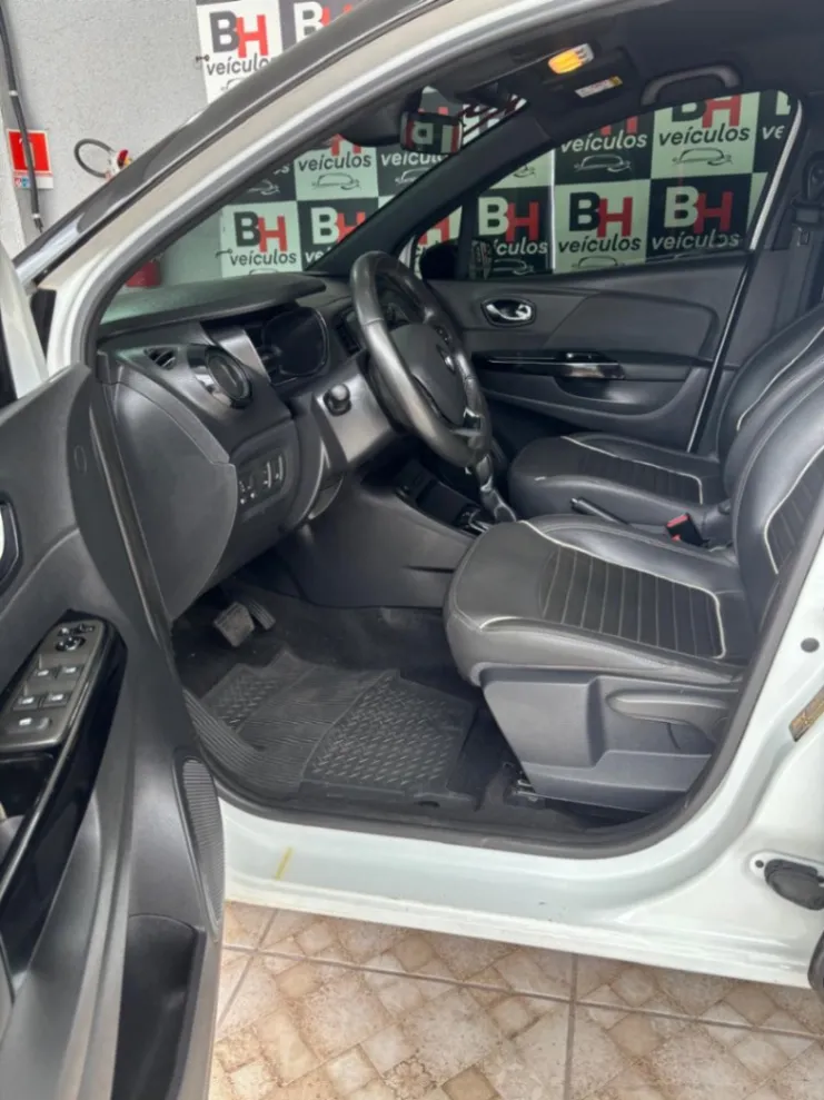 RENAULT CAPTUR INTENSE 2.0 16V FLEX 5P AUT. 2019 - foto 8
