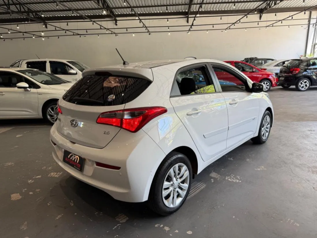 HYUNDAI HB20 C./C.PLUS/C.STYLE 1.6 FLEX 16V MEC. 2016 - foto 9