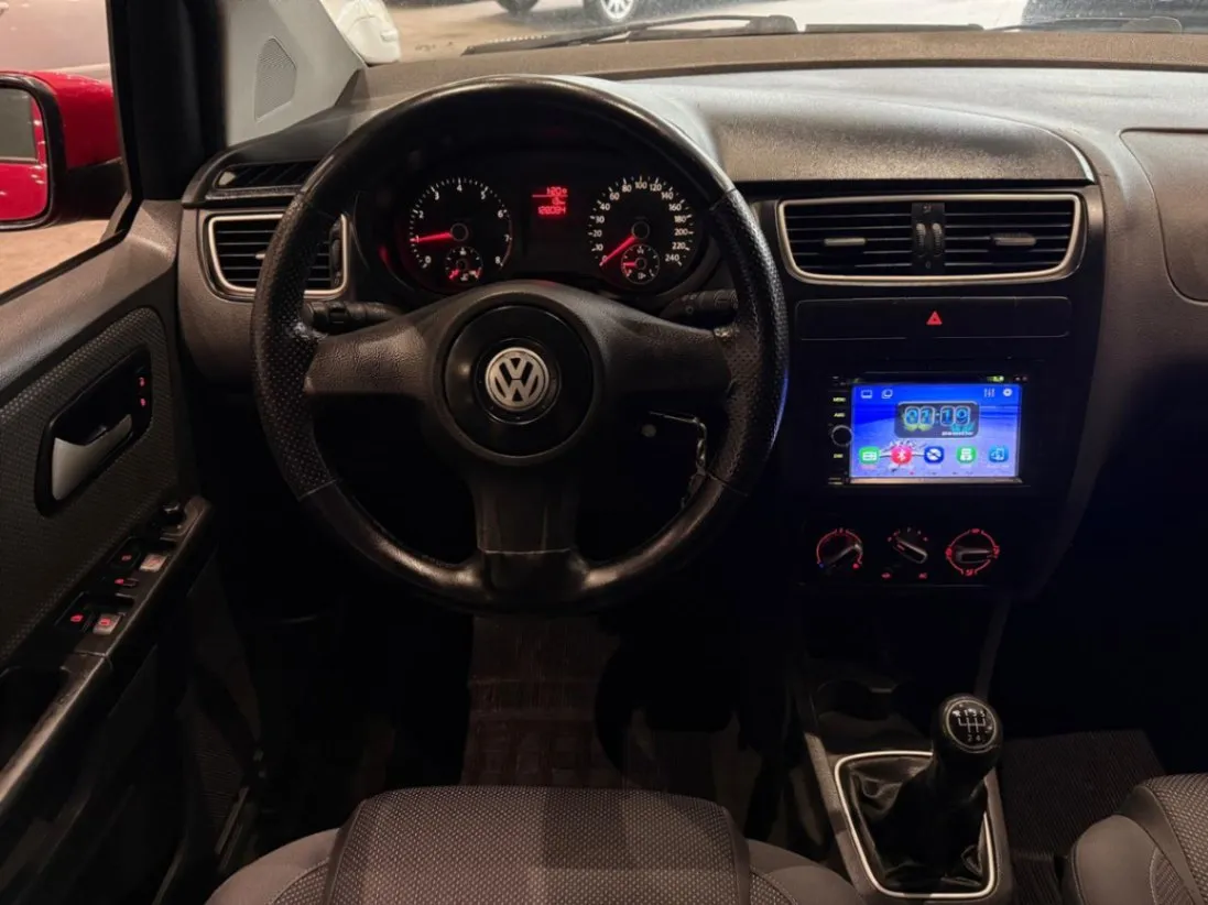 VOLKSWAGEN FOX 1.6 MI TOTAL FLEX 8V 5P 2012 - foto 4