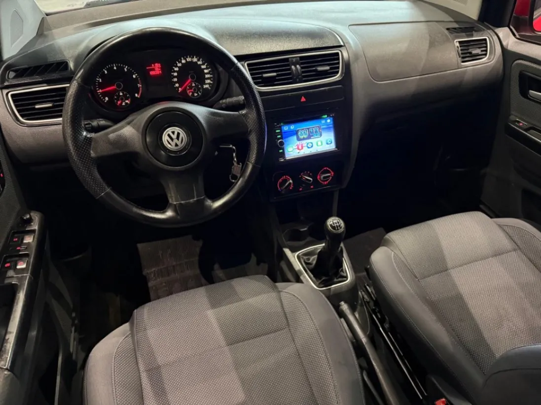 VOLKSWAGEN FOX 1.6 MI TOTAL FLEX 8V 5P 2012 - foto 3