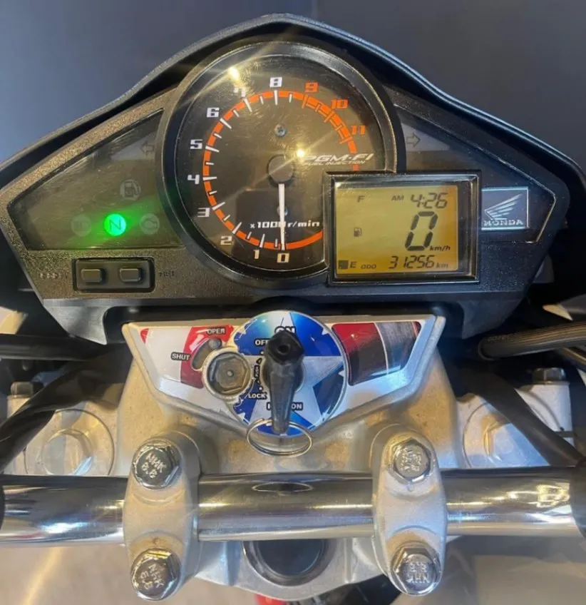 HONDA CB 300R/ 300R FLEX 2015 - foto 9