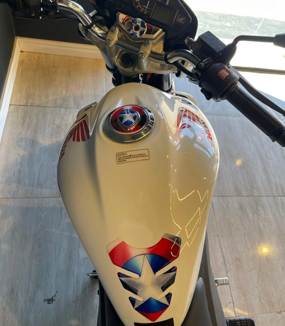 HONDA CB 300R/ 300R FLEX 2015 - foto 8