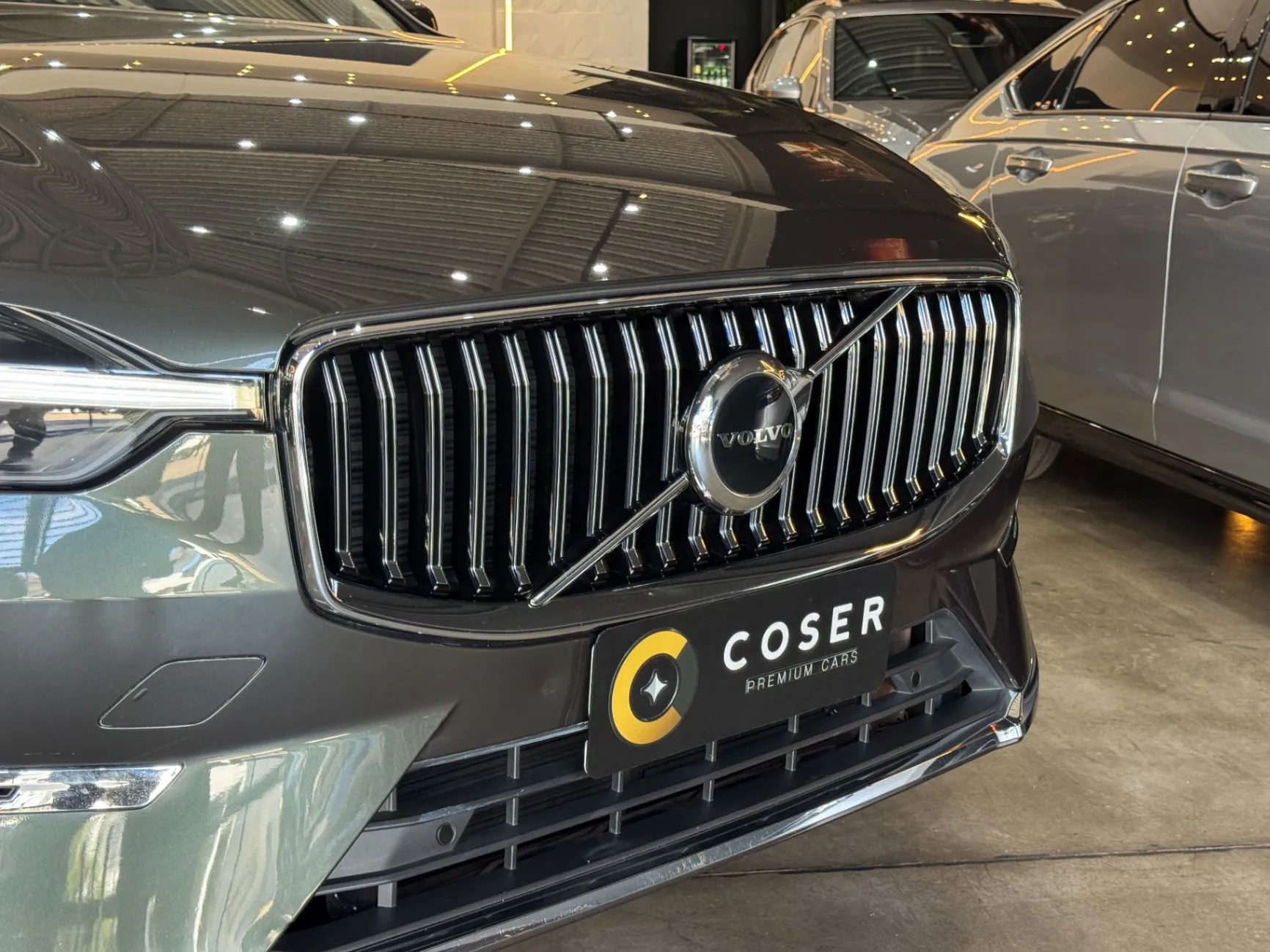 VOLVO XC 60 T-8 INSC. EXPRESS. 2.0 (HIBRIDO) 2021 - foto 3
