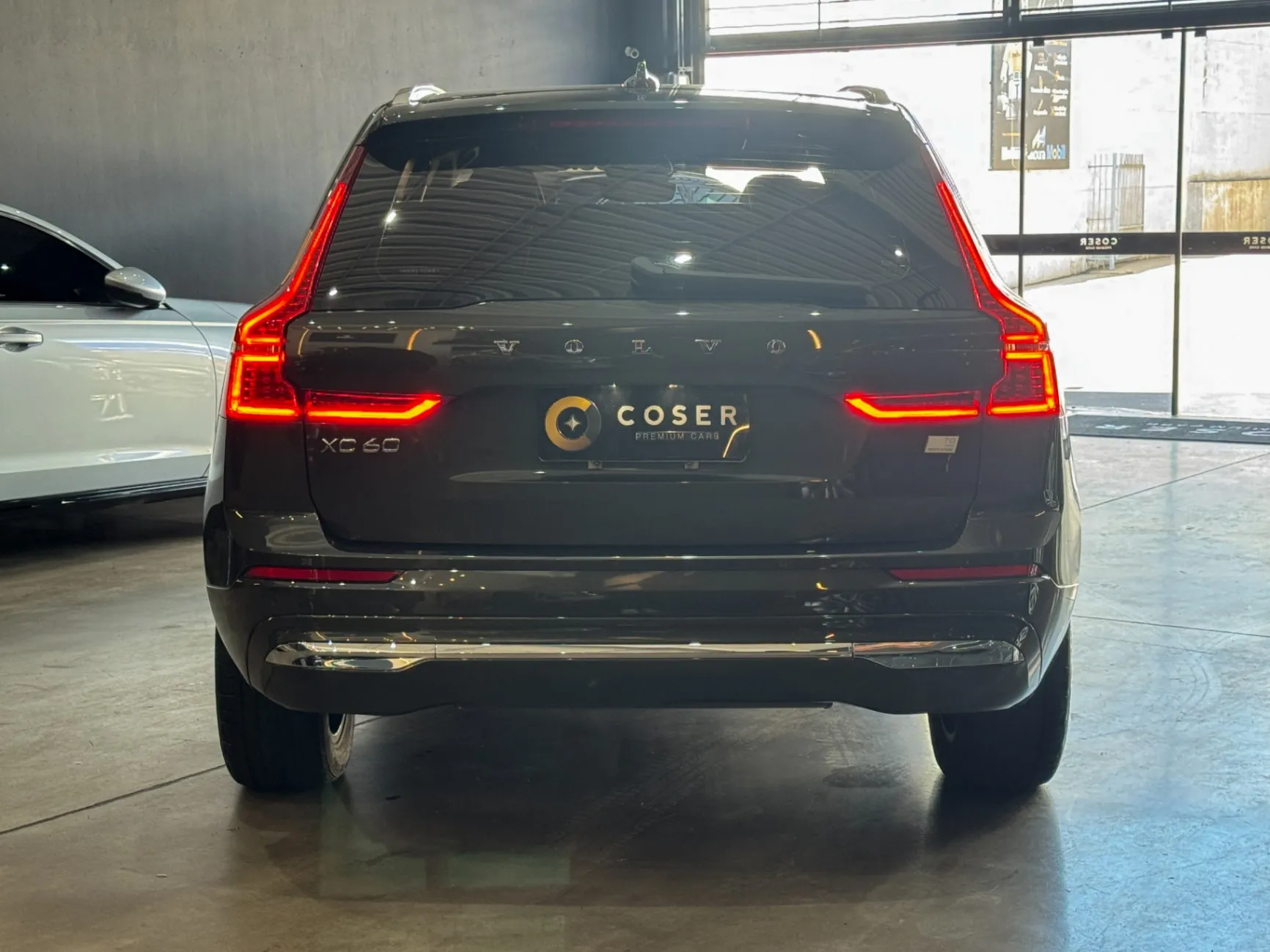 VOLVO XC 60 T-8 INSC. EXPRESS. 2.0 (HIBRIDO) 2021 - foto 12