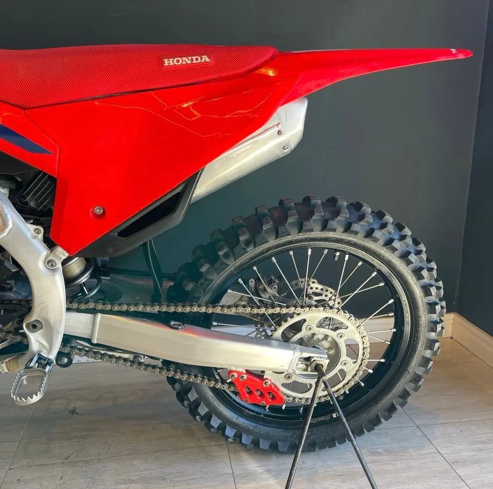 HONDA CRF 250 R ÚNICA 2022 - foto 10