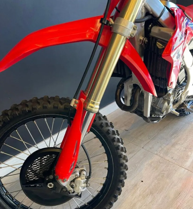 HONDA CRF 250 R ÚNICA 2022 - foto 7