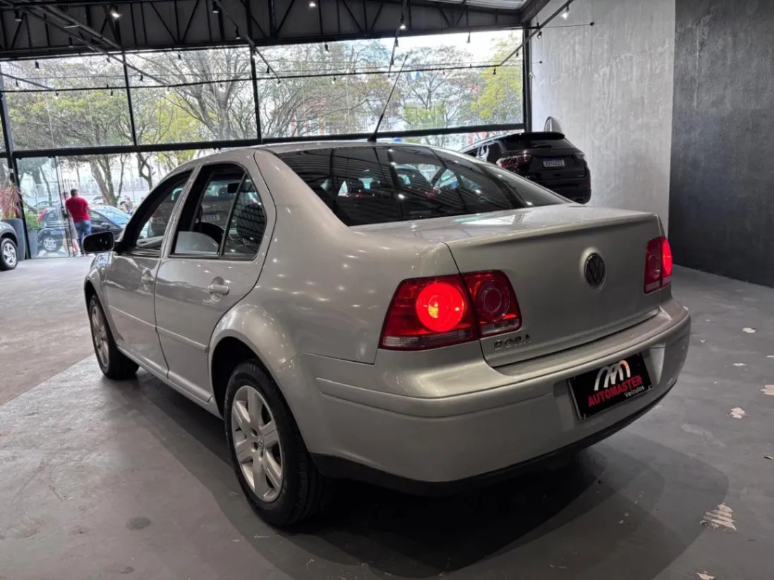 VOLKSWAGEN BORA 2.0/ 2.0 FLEX 8V MEC. 2010 - foto 9