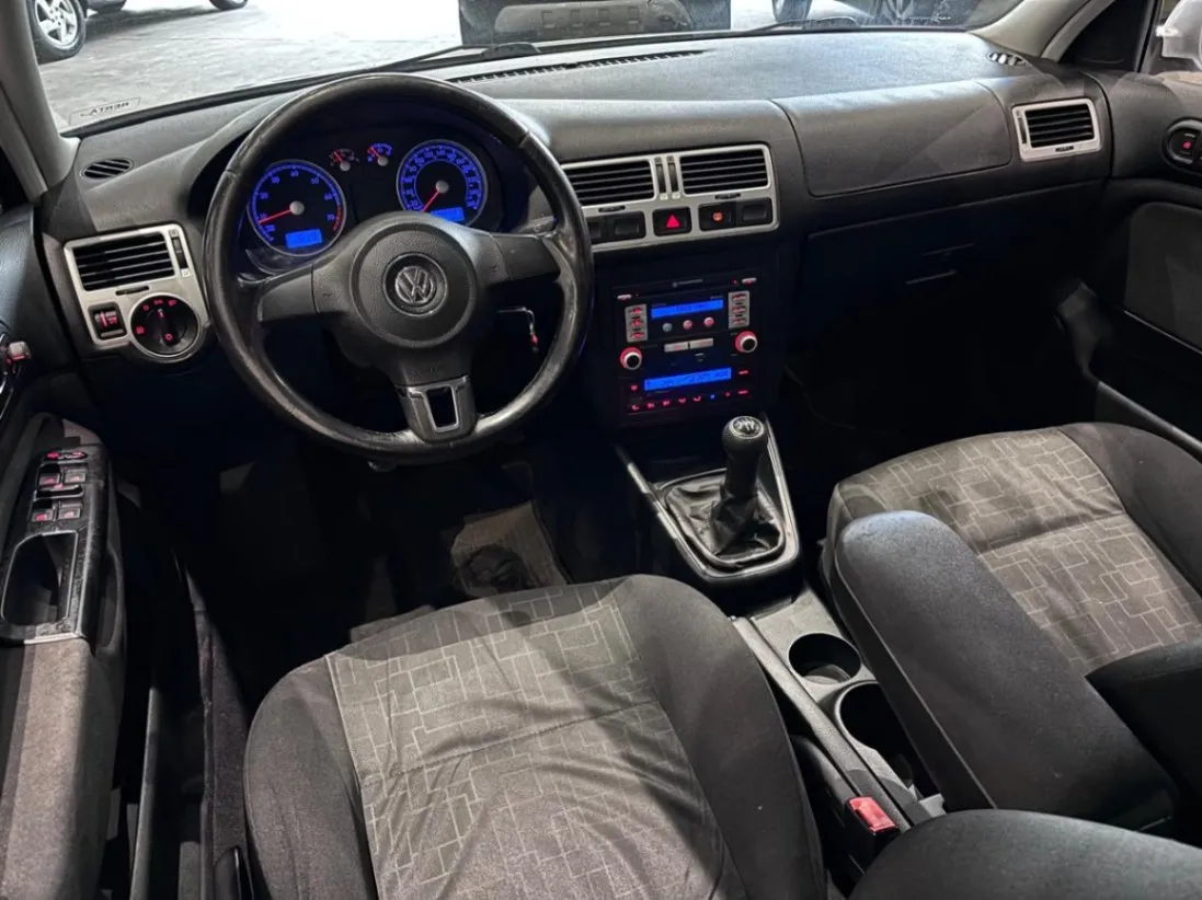 VOLKSWAGEN BORA 2.0/ 2.0 FLEX 8V MEC. 2010 - foto 3